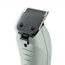 Load image into Gallery viewer, Wahl KMC+
Clippers & Trimmers, Dog/Equine Clippers, Equine Products
Brushless Motor, Clipper, Clipper Cordless, Corded, Cordless, Wahl
Dog grooming
Dog clipper
