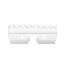 Load image into Gallery viewer, Ceramic blade
Fine tooth
Cooler running blade
Sharper blade
Durable blade
Heat reduction clipper blade
Precision cutting blade
Smooth finish blade