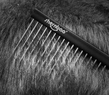 Load image into Gallery viewer, Shernbao Butter Comb 24cm - Red 'Poodle' comb for wool / long coats