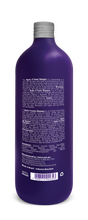 Load image into Gallery viewer, X-treme Ultra Dirty Clean Shampoo

Concentrated formula
Thoroughly cleanses the coat
Add texture and thickness for a perfect groom
Contains mint extract that acts as a skin softener
Suitable for dogs and cats
1000 mL / 33.8 .oz.
Ingredients: Water, Sodium Laureth Sulfate, Cocamidopropyl Betaine, Sodium Cocoamphoacetate, Glycerin, Cocamide MIPA, Mentha piperita Extract, Preservatives, and Fragrance.